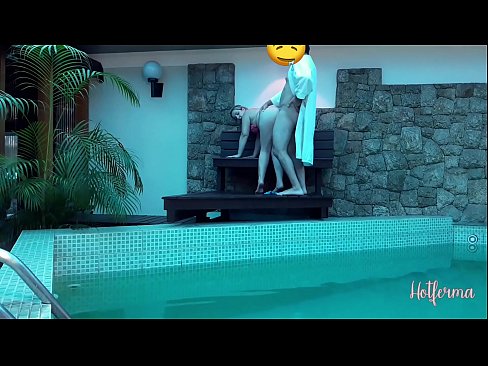 ❤️ El jefe invita a la criada a la piscina, pero no pudo resistirse a una caliente ️❌ Super porno en es.lemovani.top ❌️